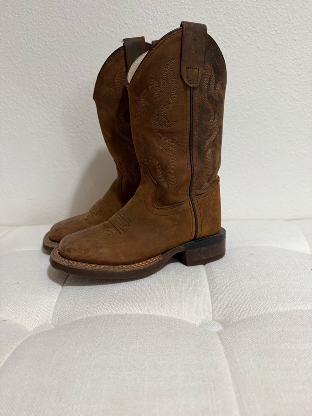 Kids size 10 in boys Brown Leather Western Cowboy Boots